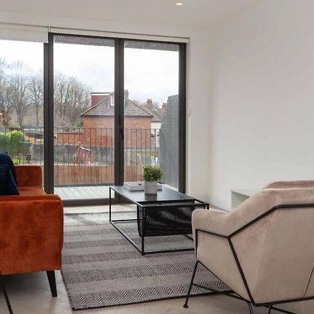 Modern 2 Bedroom Apartment In Wimbledon Londen Buitenkant foto